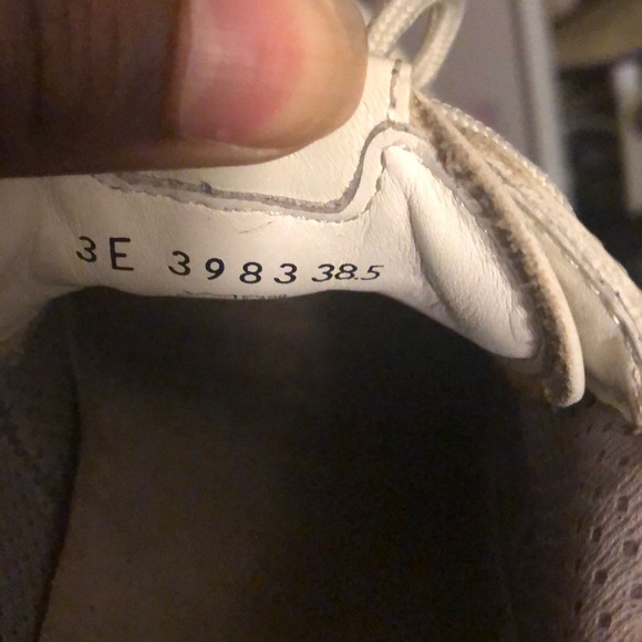 Prada Shoes - Picture 7 of 7